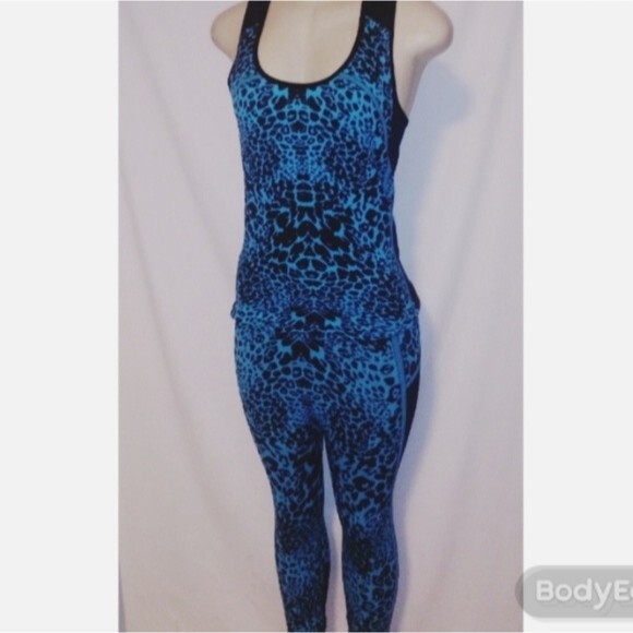 Blue/Black Exercise Suit - Picture 10 of 11